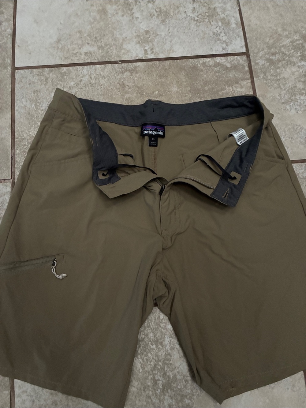 Patagonia Olive Men's Performance Hybrid Shorts - Picture 3 of 10